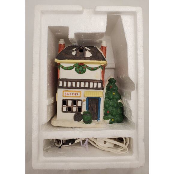 Vtg 1992 Bakery Holiday Expressions Dickens Lighted Christmas Porcelain Village - Picture 6 of 9